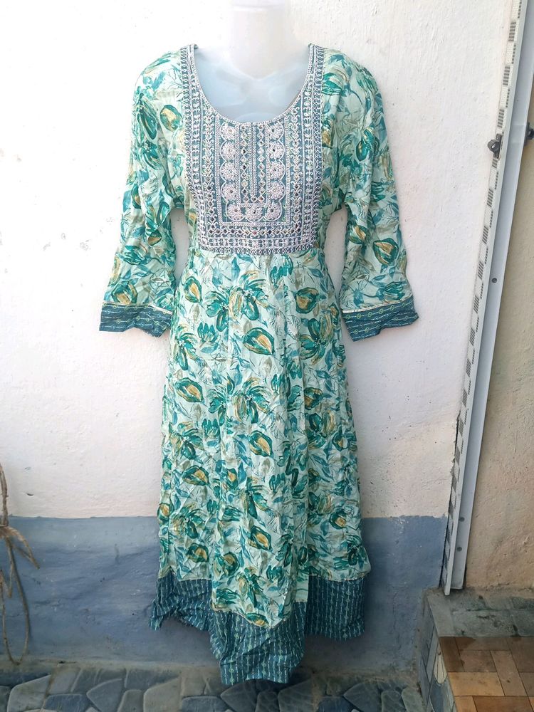 💚Womens Ethnic Wear Gown Or Dress Xxl💚