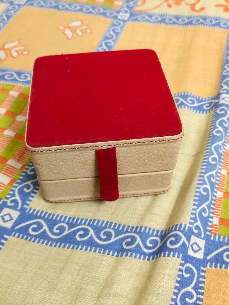 Bangle Box