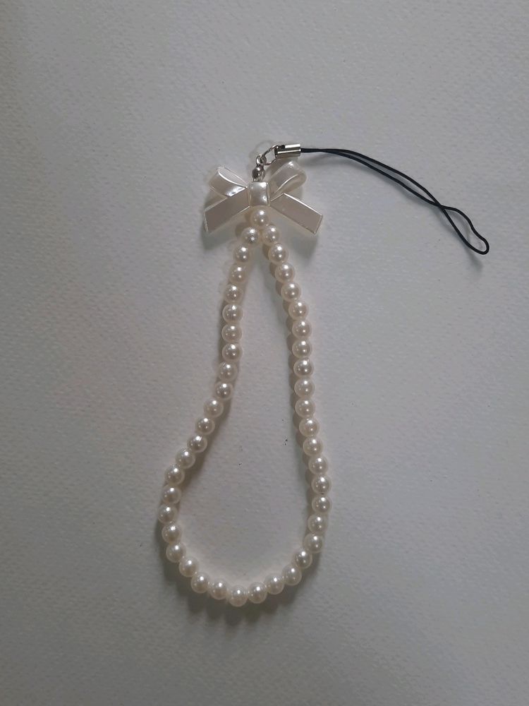 Pearl Bow Phone Charm