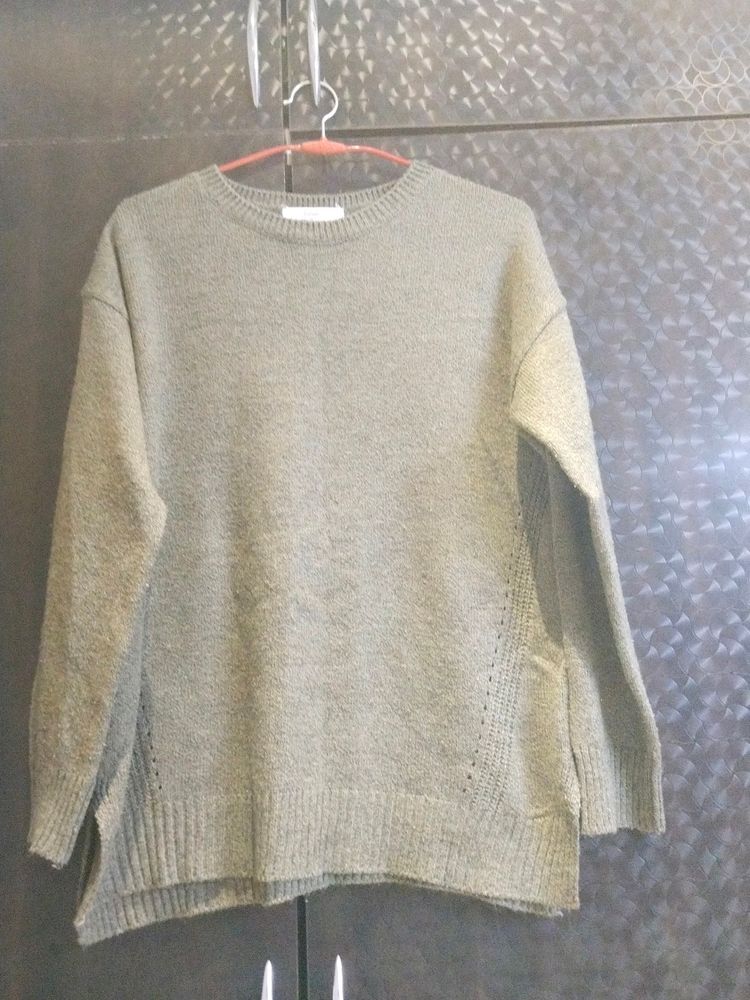 Woolen Top For Womens