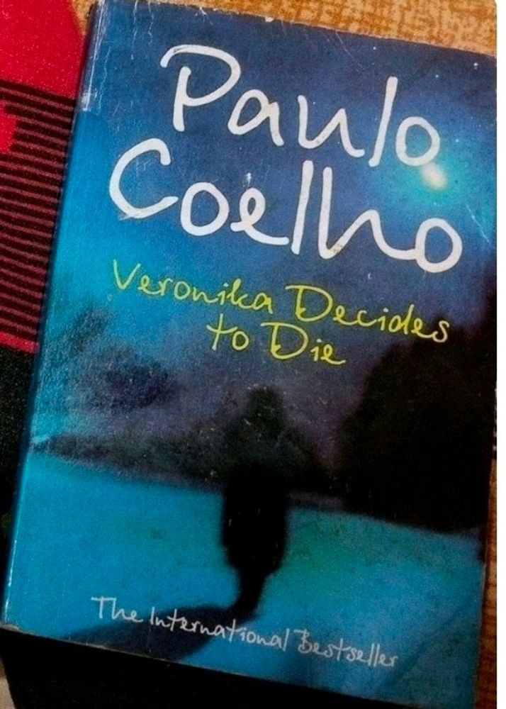 Veronika Decide To Die Book