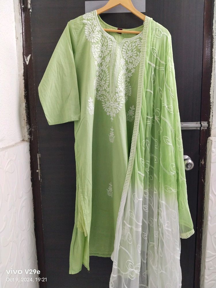 New Unused Chikankari Embroidery Pakistani Suit