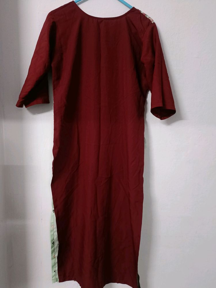 Maroon Kurti