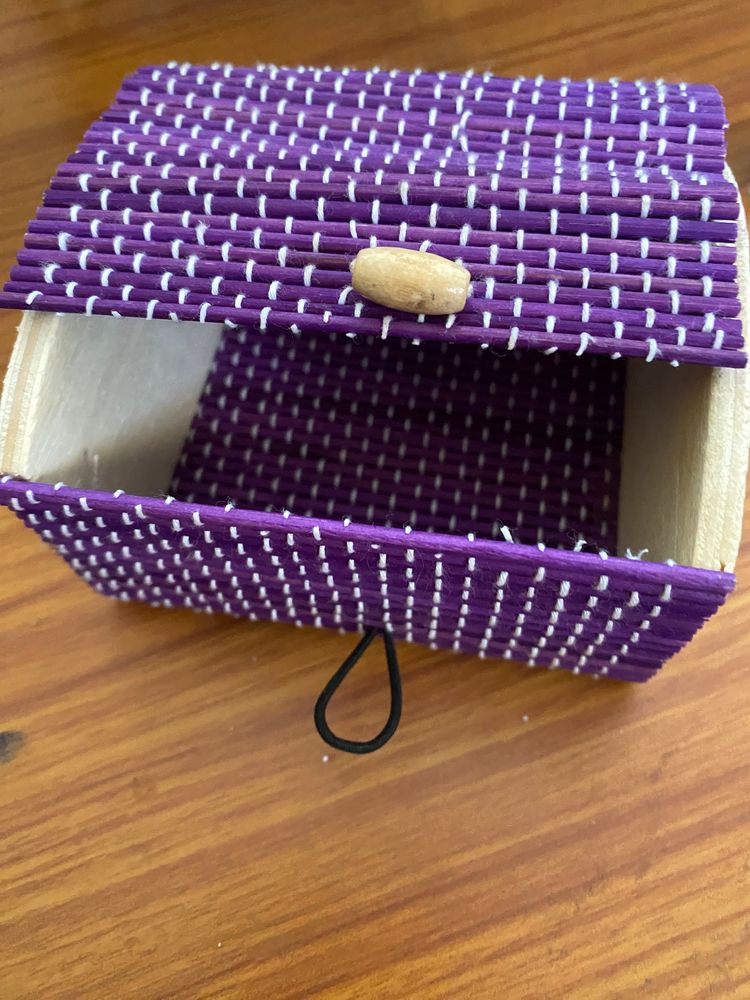 BEAUTIFUL PURPLE COLOUR JEWELLERY BOX