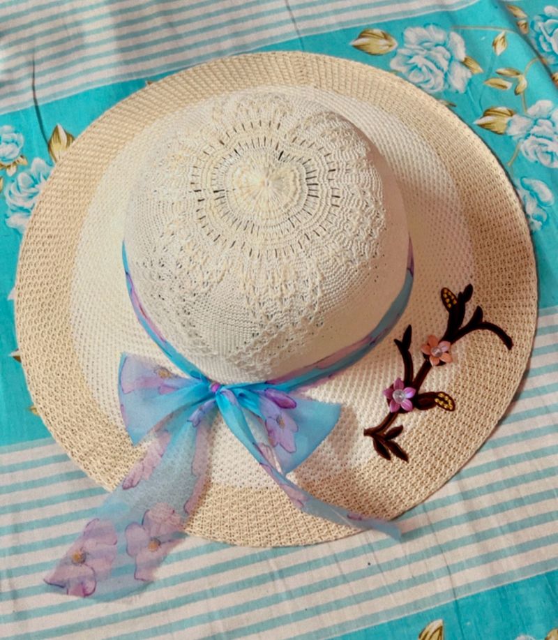 Beach Hat 🏖️