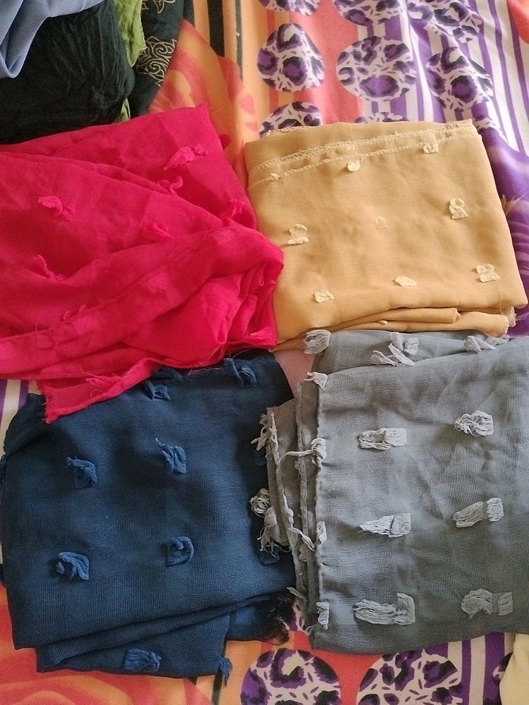 4 Dupatta