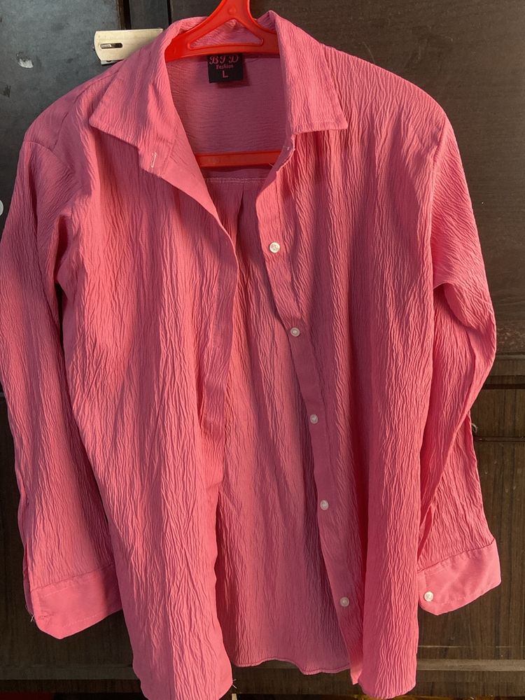 pink shirt