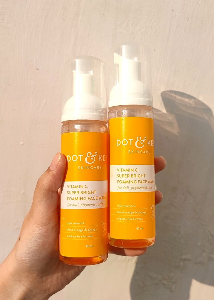 Vitamin C Super Bright Foaming Face Wash