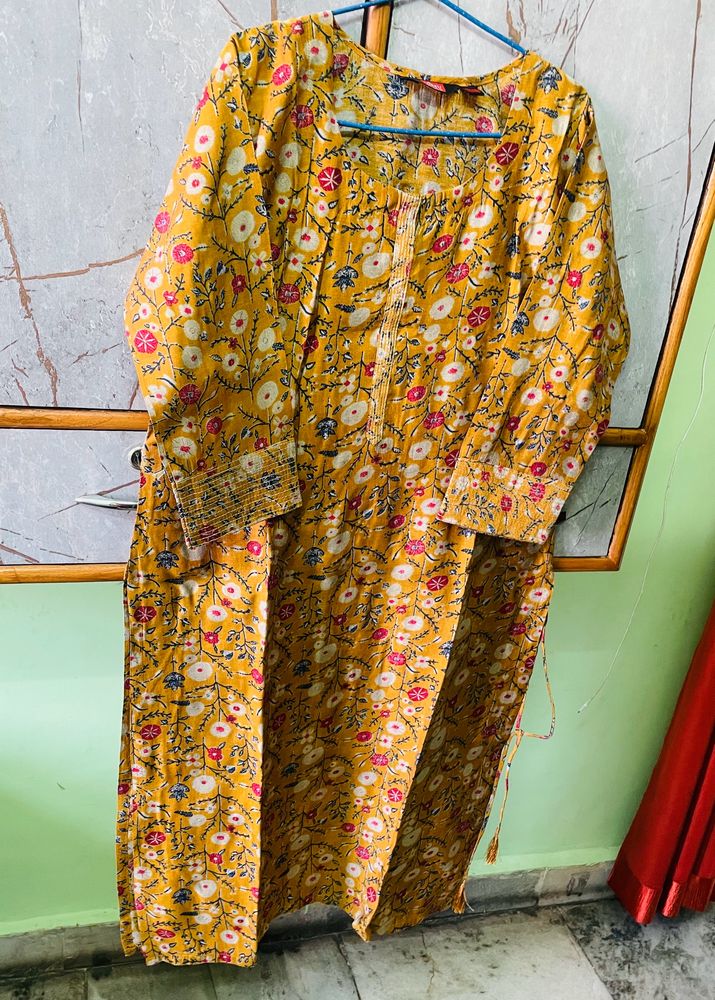 Mustard Floral Print Kurta With Dark Blue Pant