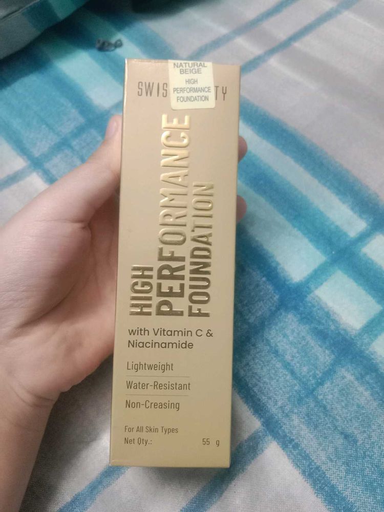 High Performance Foundation+Vitamin C & Niacinamid