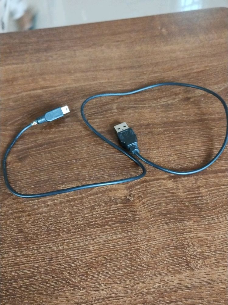 USB Mini B Cable