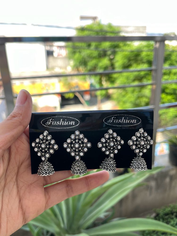 Cute little jhumkis