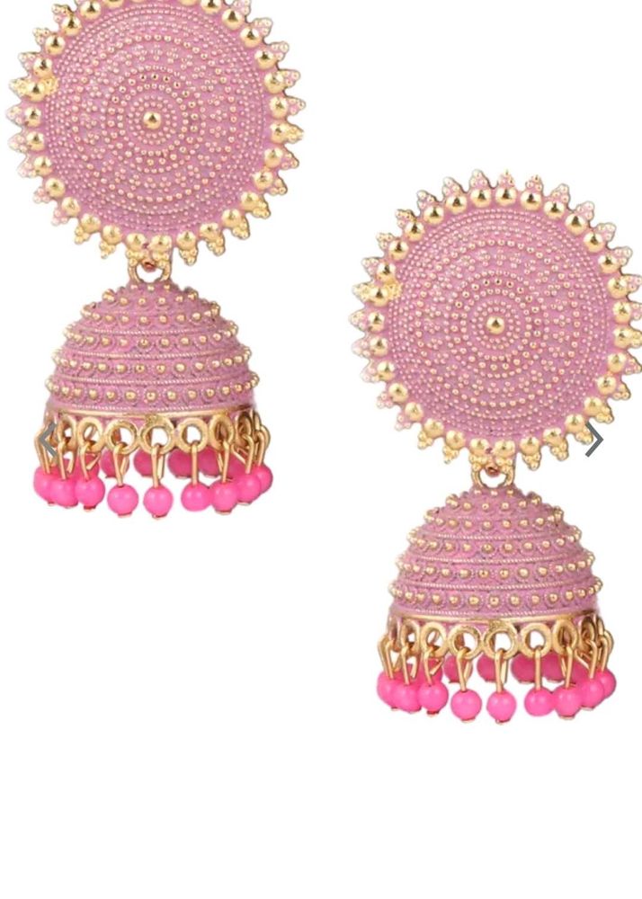 Jhumkas