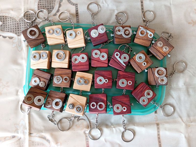 Cute Wooden Handmade Robot Keychains