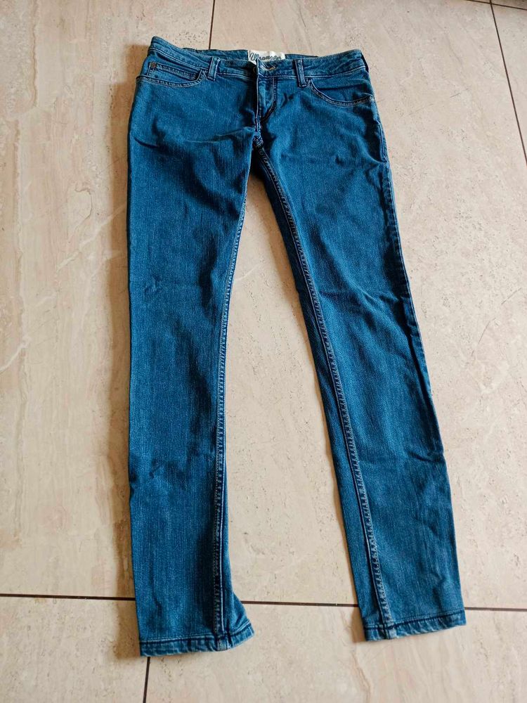 Women jeans -32 Size