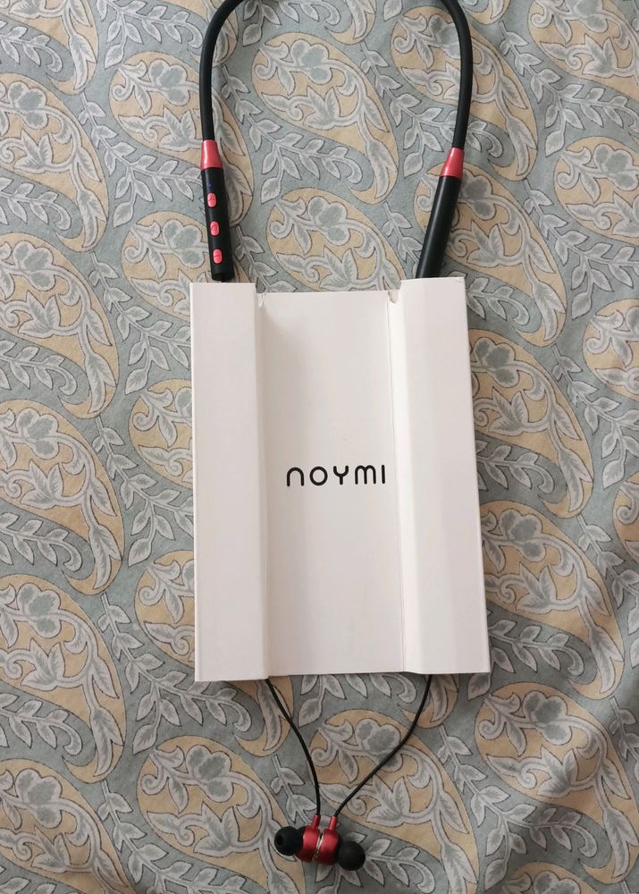 Noymi Neckband Earphone