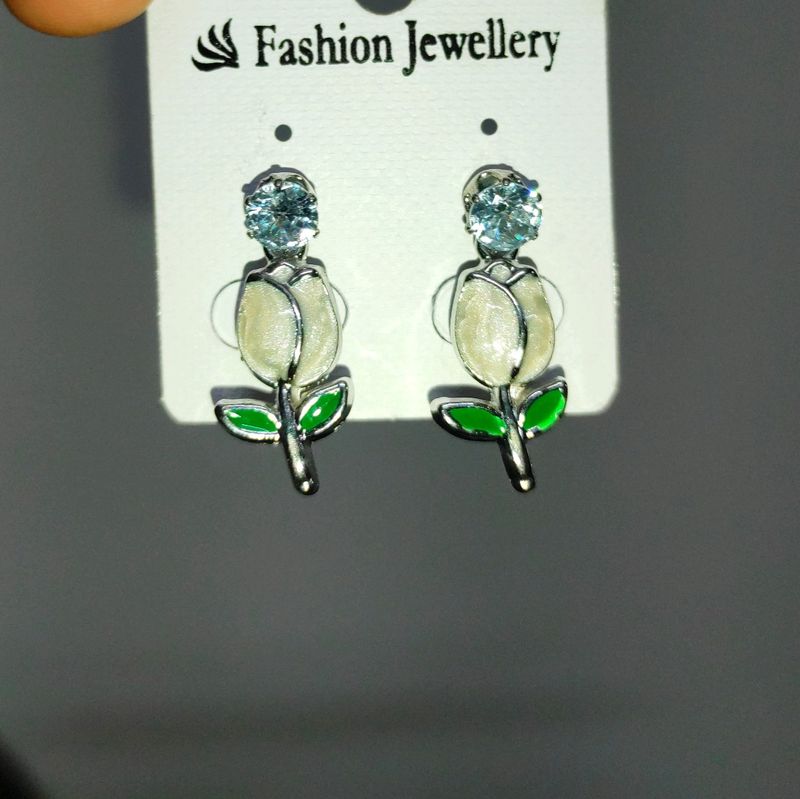 White Rose Earrings With Stone