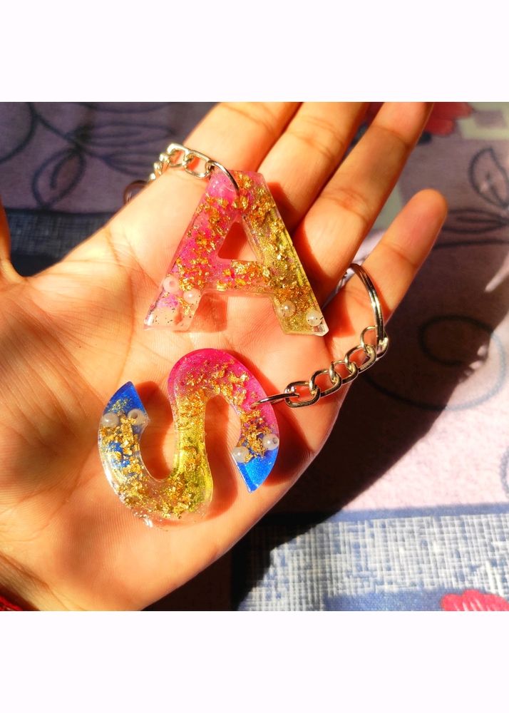 2 RESIN Beautiful Keychain