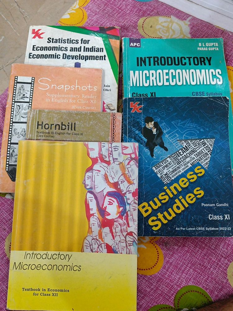 CLASS 11 COMMERCE COMBO, NCERT , VK GLOBAL , APC