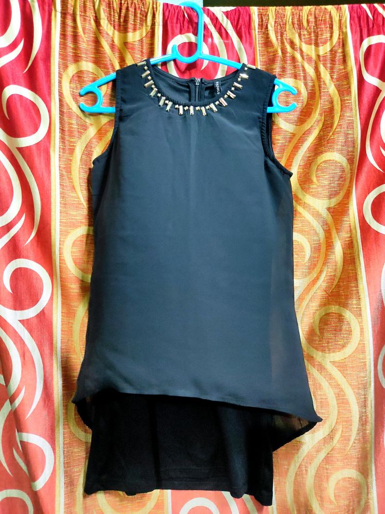 Women Black Embroided Top