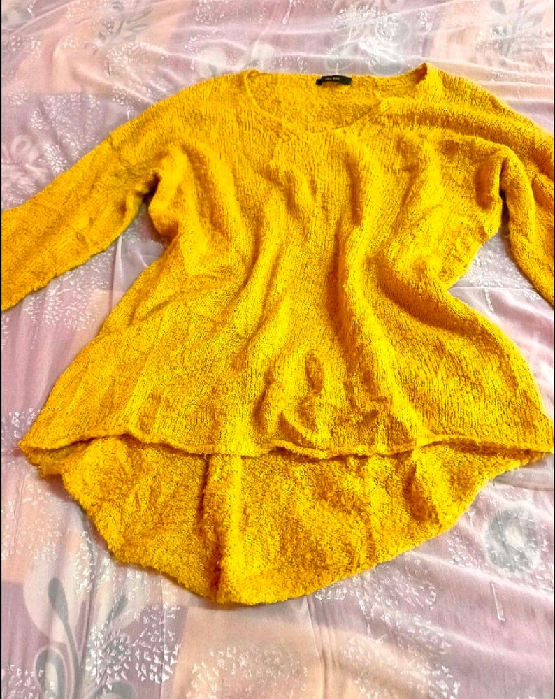 Yellow Sweater/ Sweatshirt