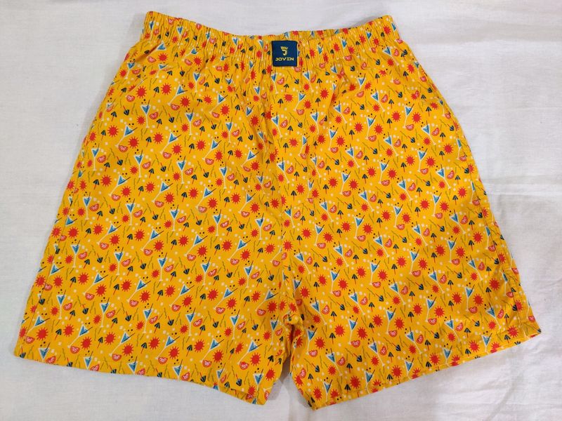 Men Shorts In Very Good Condition