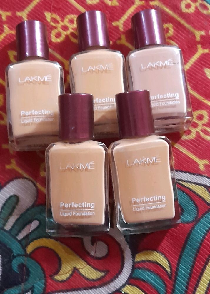 Lakme Perfecting Liquid Foundation