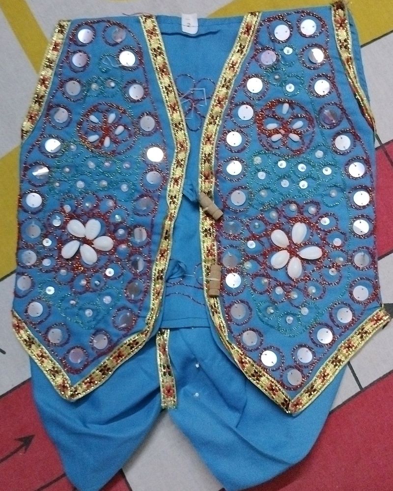 Kanha Dress