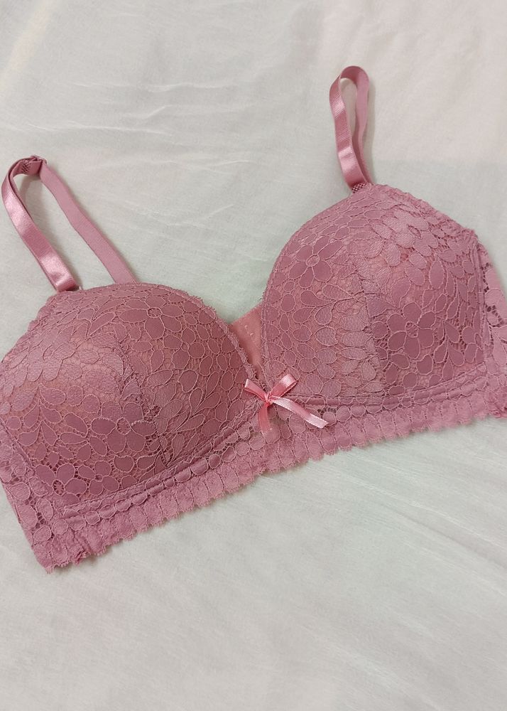 Pink Lace Bra 🌸