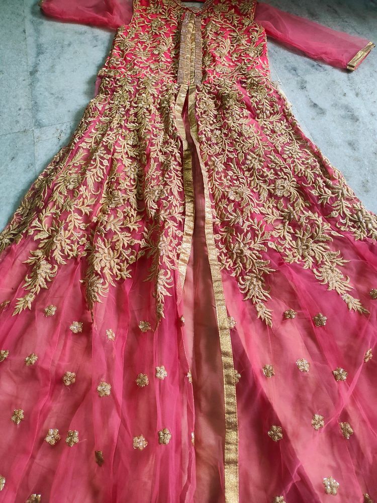 Lahenga/ Ethnic Gowns