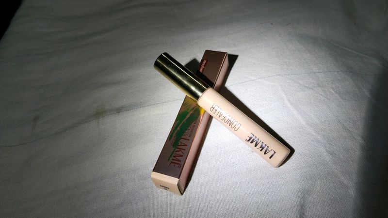 Lakme 9 To 5 Powerplay Priming Concealer