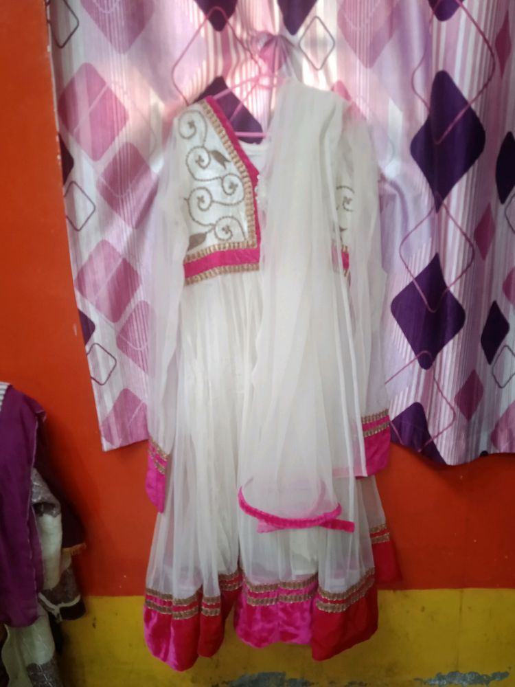 Shaheen Afroz Shop