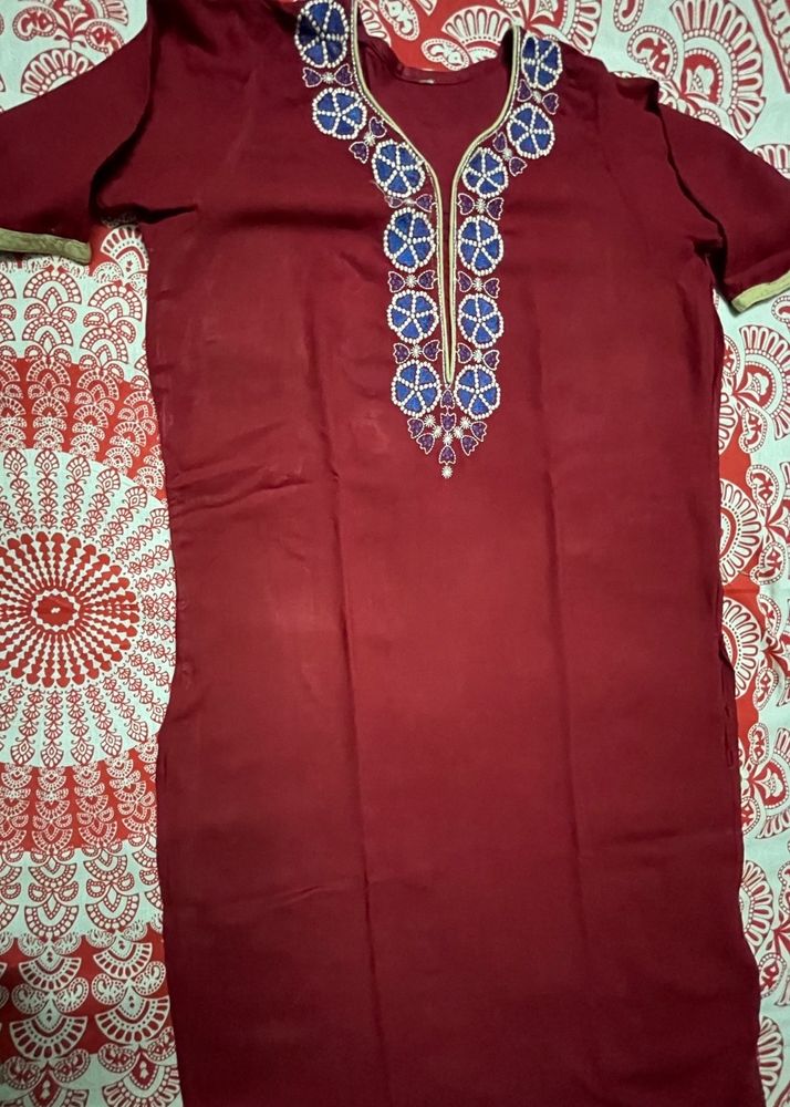 Maroon Kurti