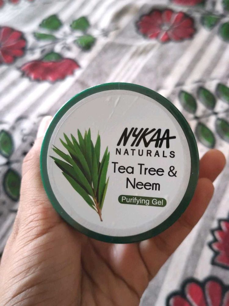 Nykaa Naturals Tea Tree And Neem Purifying Gel