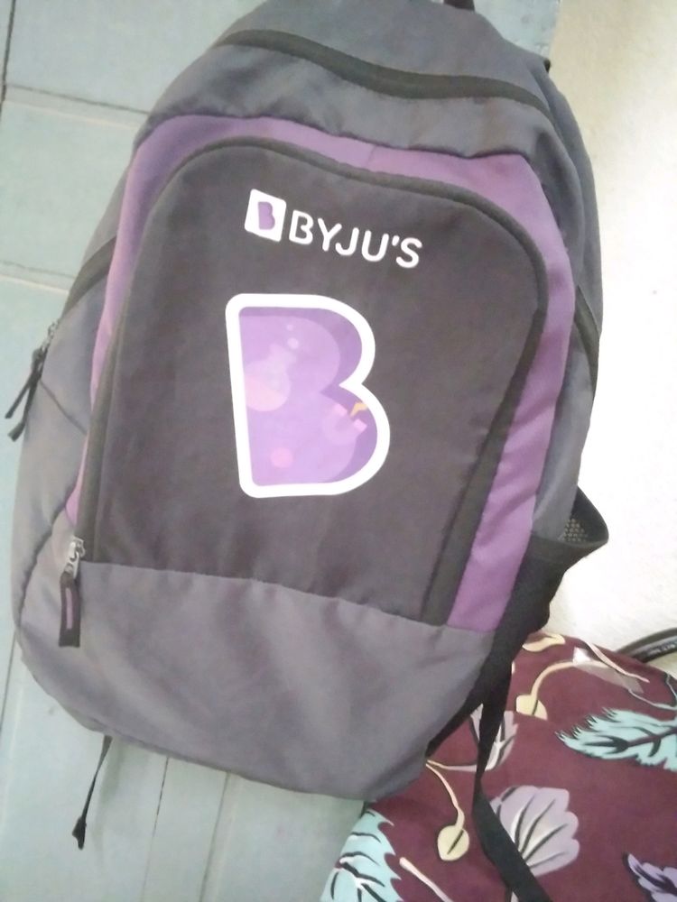 Byju's Bag