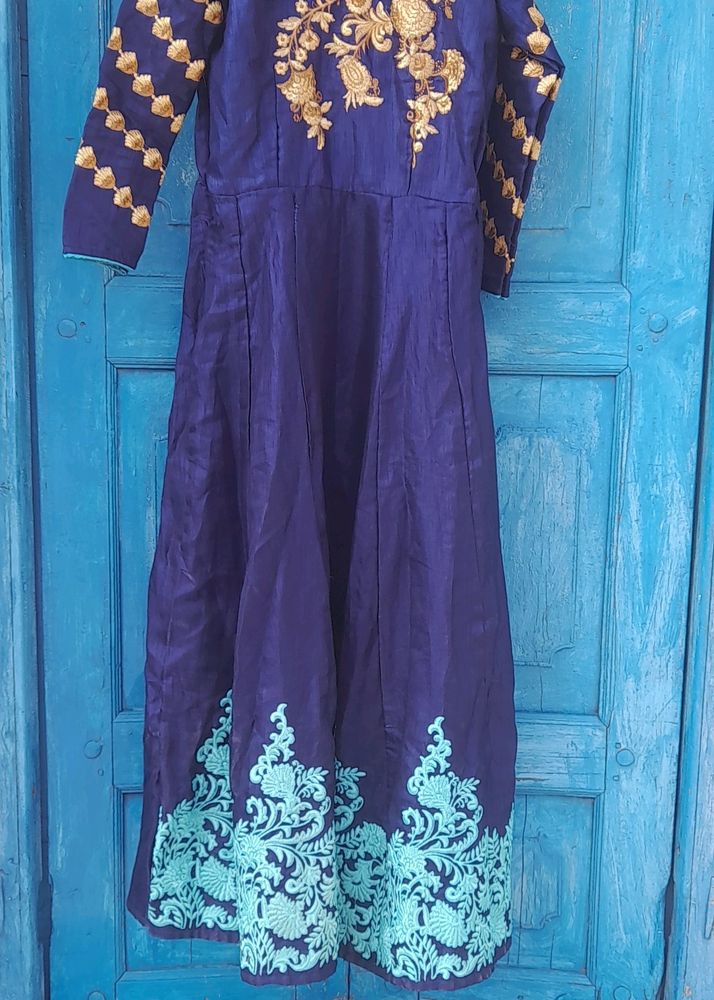 Blue Gown. L SIZE