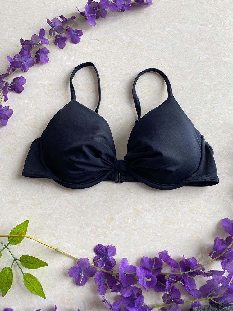 Black Beautiful Padded Bra