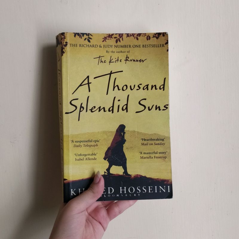 A Thousand Splendid Suns by Khaled Hosseini