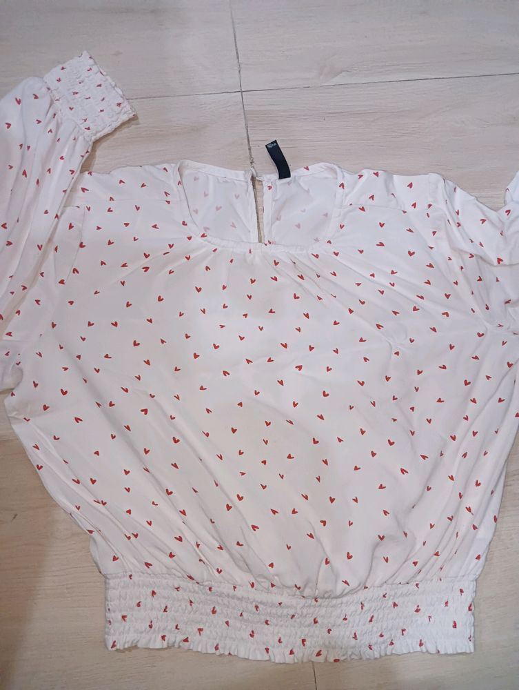 Cute White Top With Red Hearts