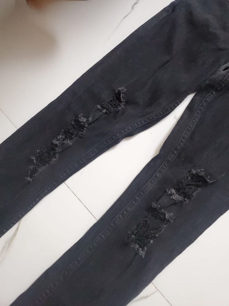 Dressberry Tone Black Jeans