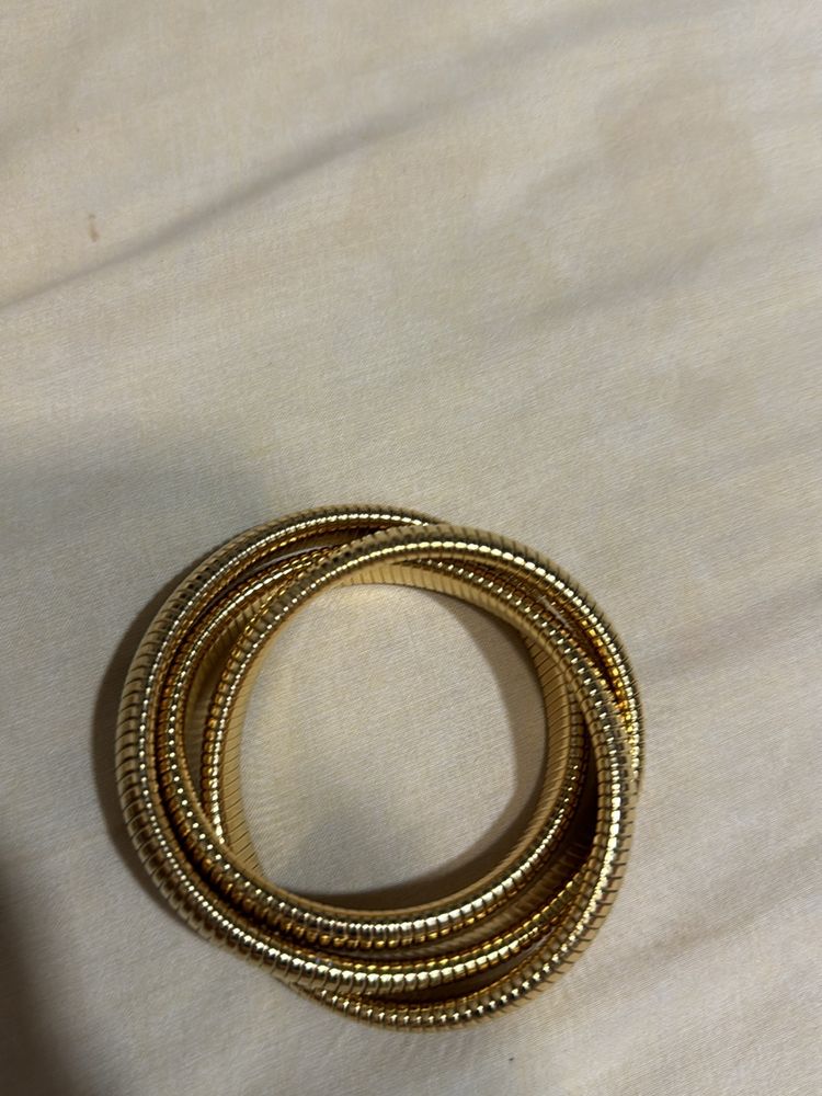1 Barcelona Gold Bracelet