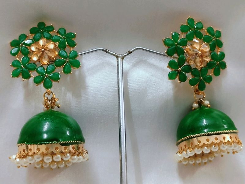 Light Weight Earrings , use Only 2 times