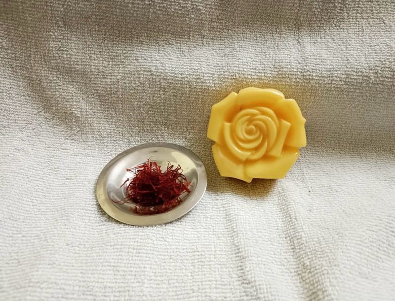 Milk And Saffron Soap 🧼