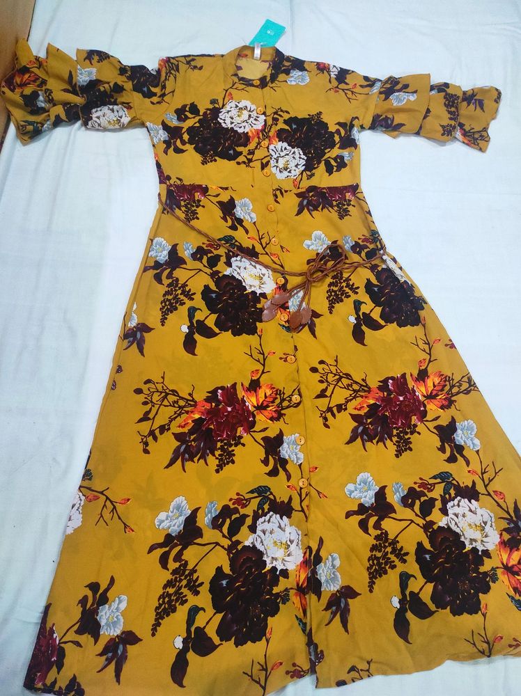 Floral Mustard Dress 👗