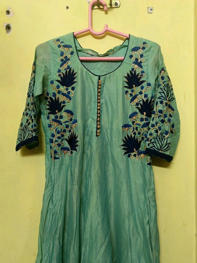 Embroided Kurti