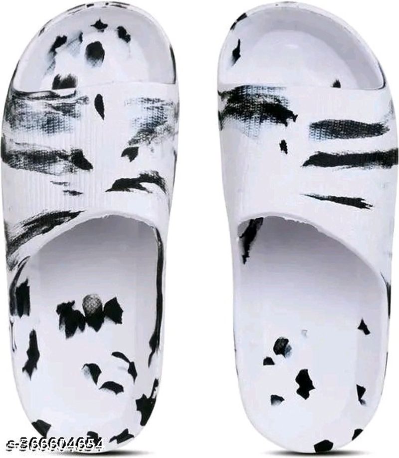 Relaxed Trendy Men Flip Flops