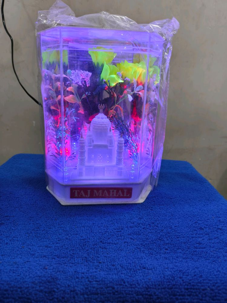 Taj Mahal Decorative Showpiece with LED Lights