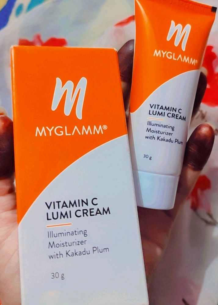 Myglamm VitaminC Lumi Cream