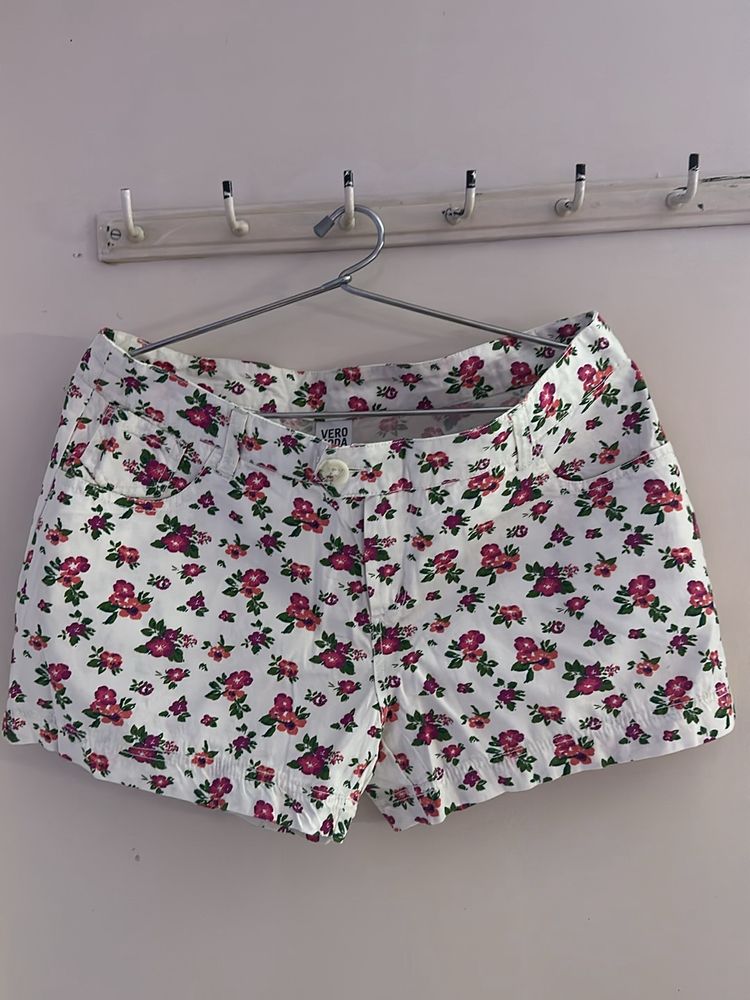 Vero Moda Shorts