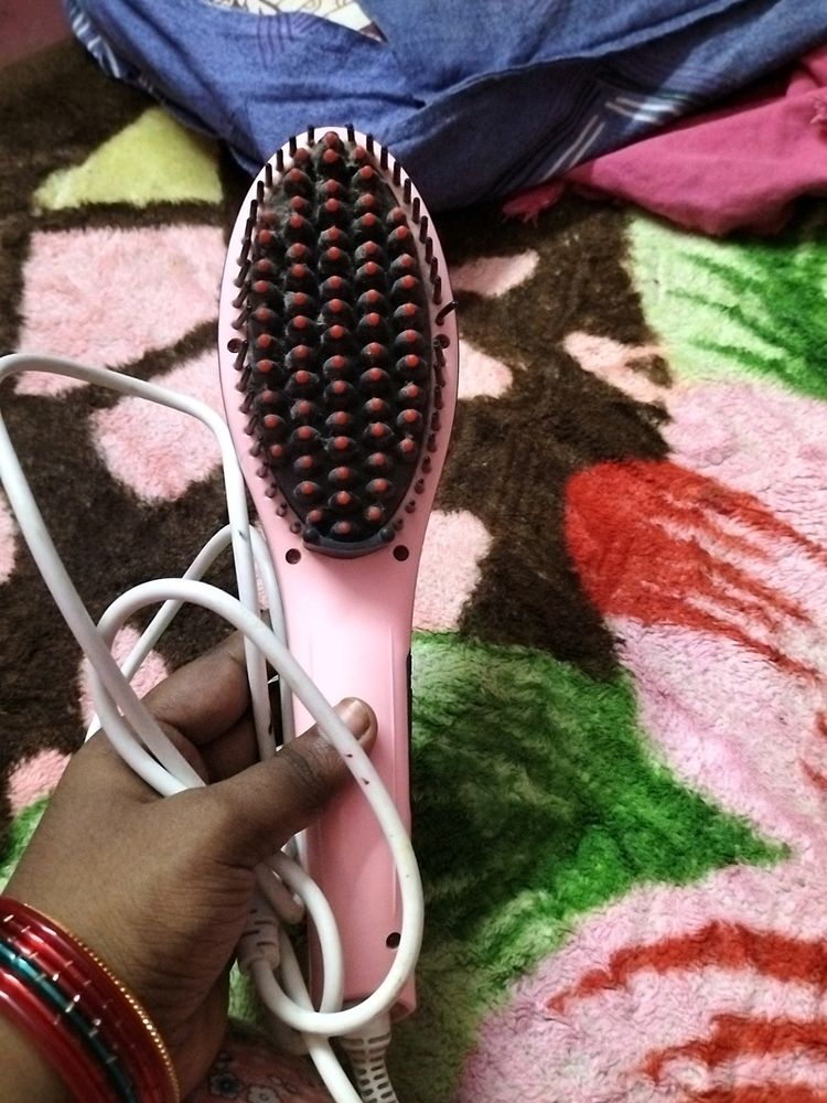 Combo Of Hair Brush And Hair Straightener